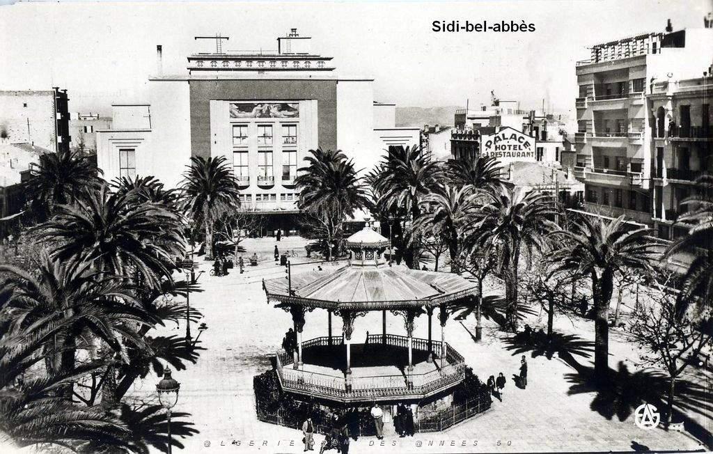 Sidi-bel-abbes - Kiosque 07.jpg